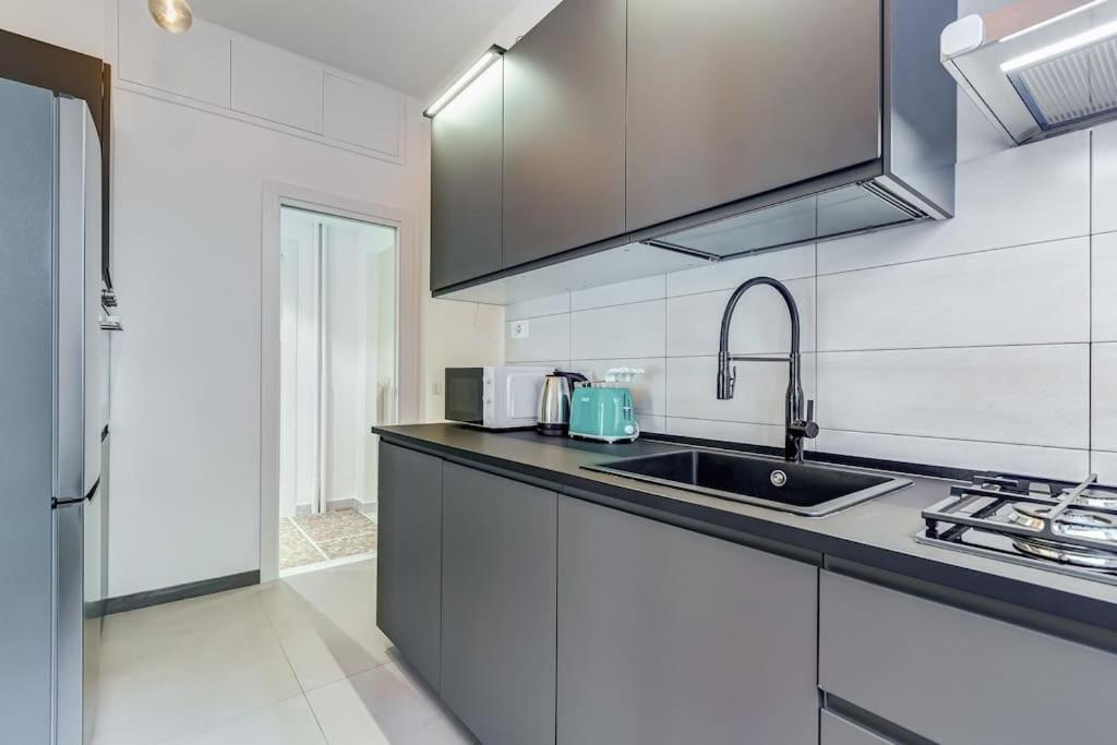 Gianicolo With Terrace Apartment Rom